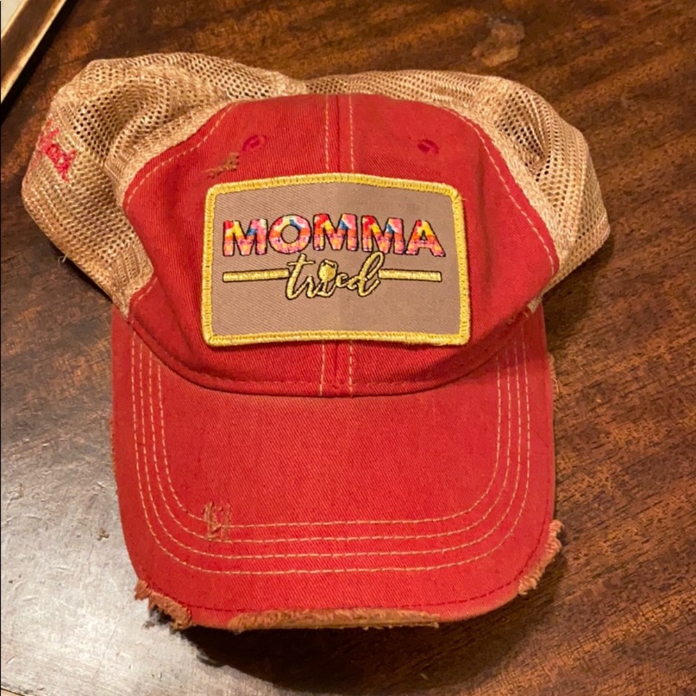 Trucker hat